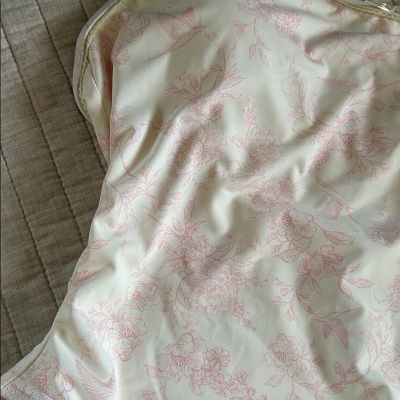 NWT Dippin daisys cream pink floral novelty coquette, one piece swimsuit L - Picture 5 of 13